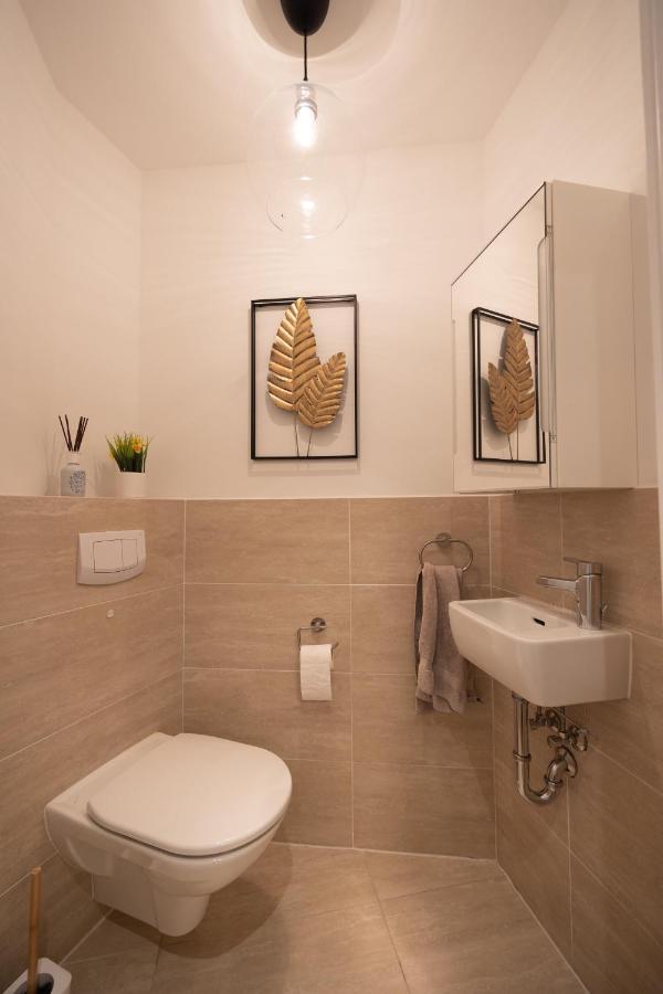 Rooftop Cozy Apartment Near Innerstadt With Ac Viena Exterior foto